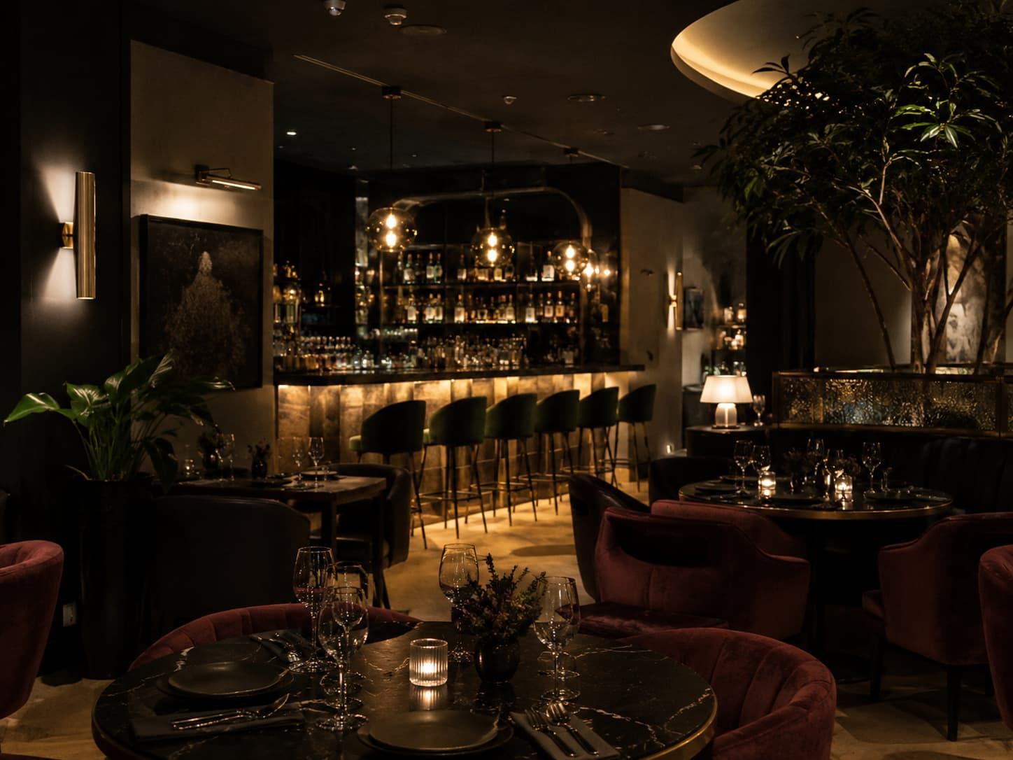Bar-restaurant feutré